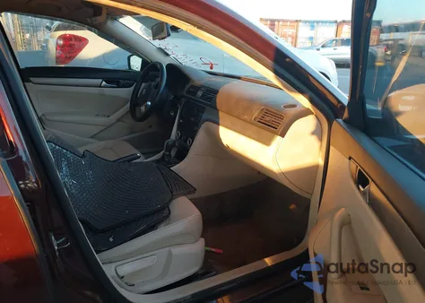 2014 Volkswagen Passat 2.5L Se from USA, damaged, VIN 1VWBP7A3XEC014450